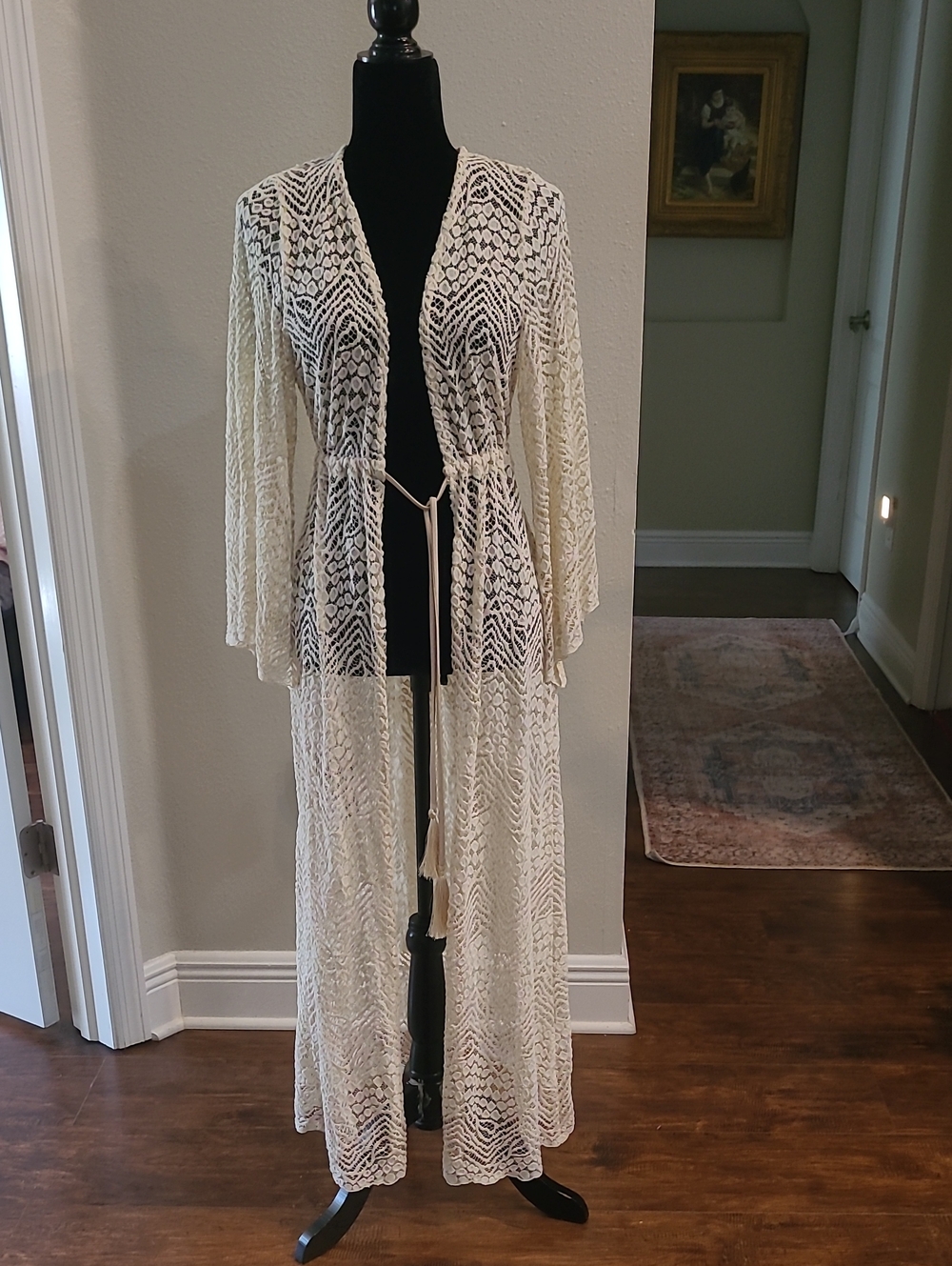 Cosita Linda Cream Lace Long Beachwear Cover Size M